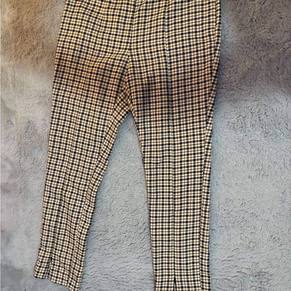 Who What Wear Houndstooth Trousers in Black and Brown